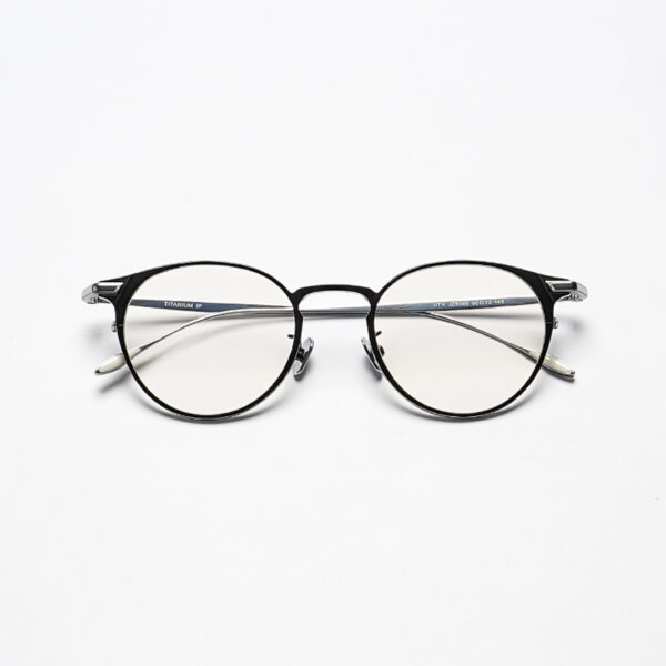 Handcrafted in Japan, this ultralight titanium frame reinterprets