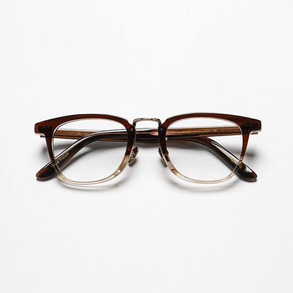 Handcrafted in Japan, the YP STACY combines sculpted